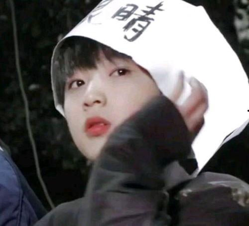 美媒爆料刘耀文视频合集,美媒揭秘偶像背后的故事 第3张 美媒爆料刘耀文视频合集,美媒揭秘偶像背后的故事 第3张